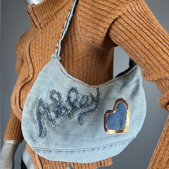 ❌SOLD❌ Ashley Y2K Denim Shoulder Bag - Picture 2 of 5